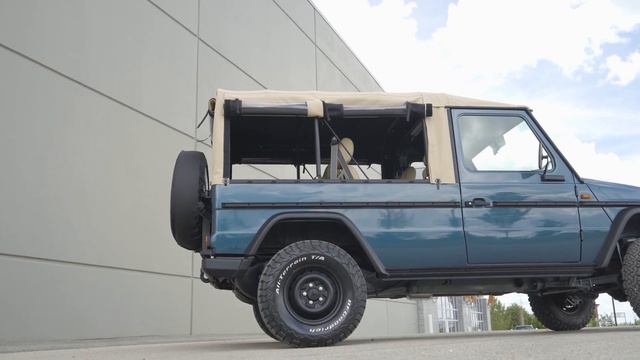 1992 Mercedes Benz G230 [4K]