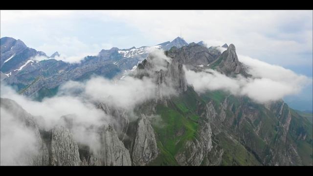 Релакс, полет по Альпом. 
Relax And Fly Over The Alps