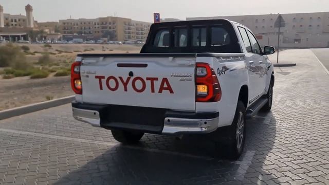 Por Qué La Poderosa Toyota Hilux NO Está En Estados Unidos ?