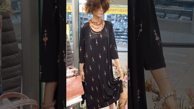 #капсулагардероба #брендоваяодежда #скороновыйгод #купитьлучшееплатье
