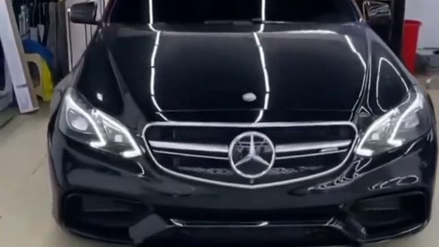 Mercedes Benz W212 E200