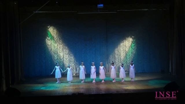 Академия искусств INSE - Адажио из балета Щелкунчик классическая хореография