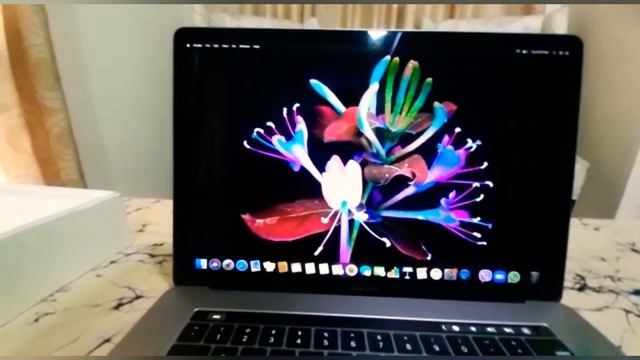 Macbook Pro -15 ( 2019)