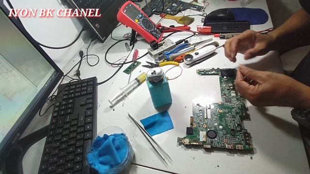 TUTORIAL || CARA SERVICE ACER D270 MATI TOTAL IC HILANG