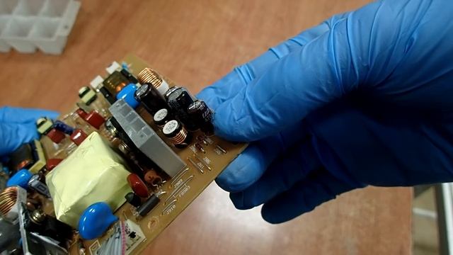 Reparar Monitor. Transformador Inversor CCFL Mal