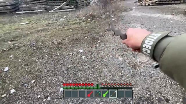 Minecraft In Real Life - MY FIRST HOUSE BASE In Realistic Minecraft Minecraft Real POV 創世神第一人稱真人版