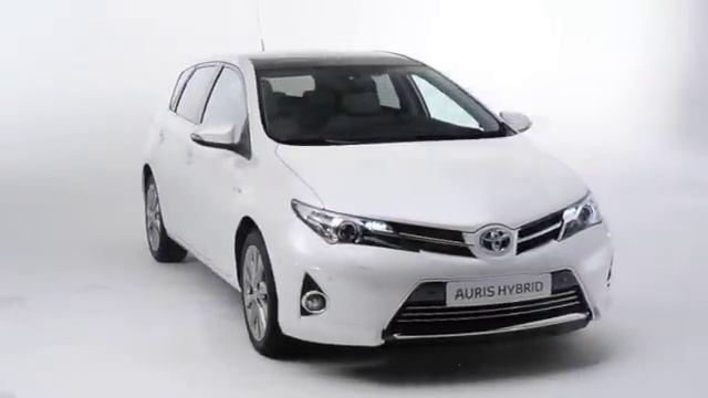 2013 Toyota Auris Hybrid Video