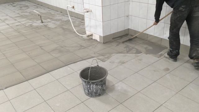 Затирка швов плитки шваброй. 100м2 за 1 час . Подробный мастеркласс