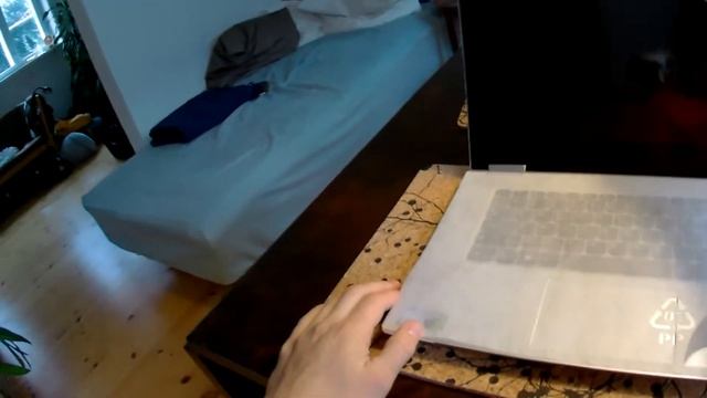 Unboxing Lenovo YOGA 720