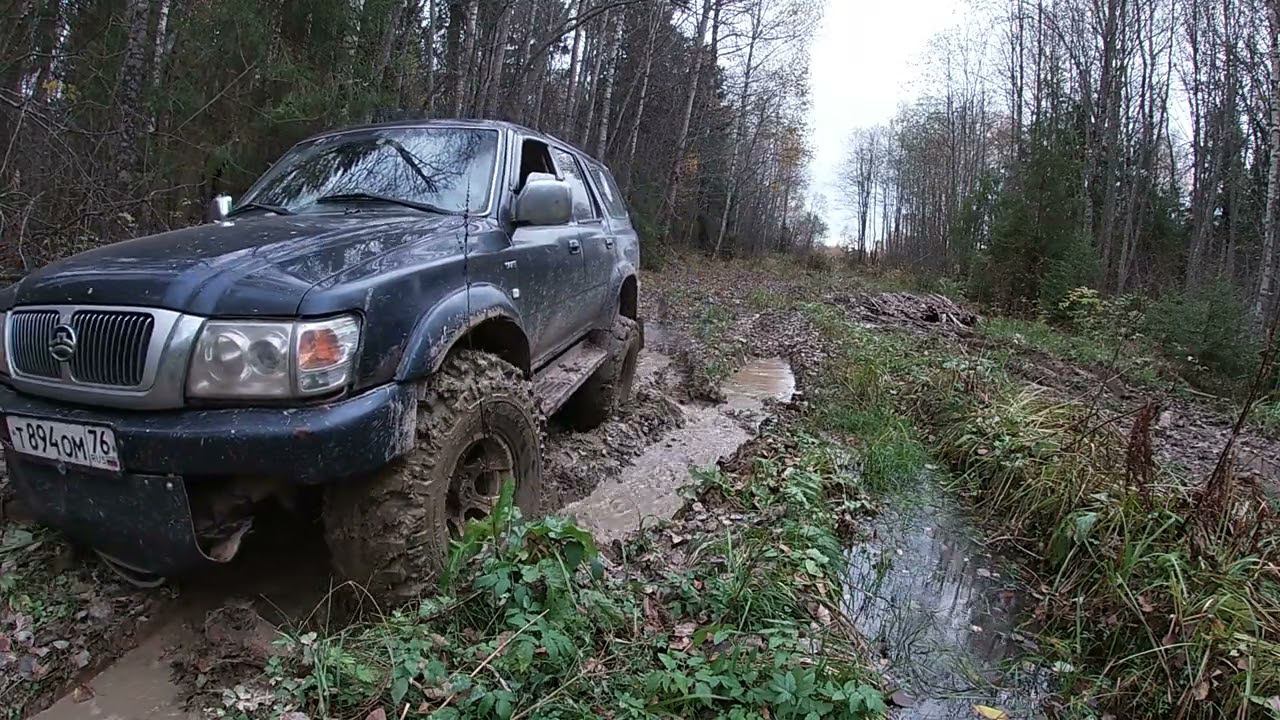 Борюсь с тракторными колеями. Руины церкви на ур. Зиновьево. Закрытие сезона.