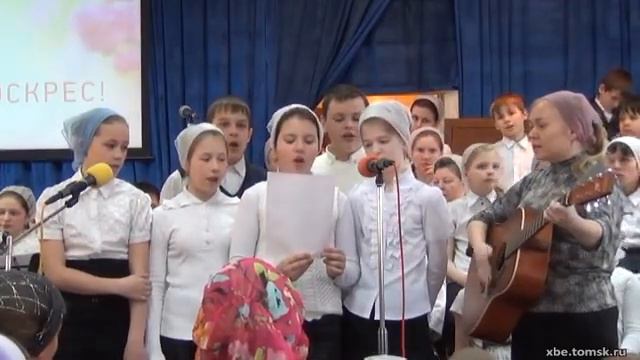 Пчелки - Звучите песни до небес (Пение)