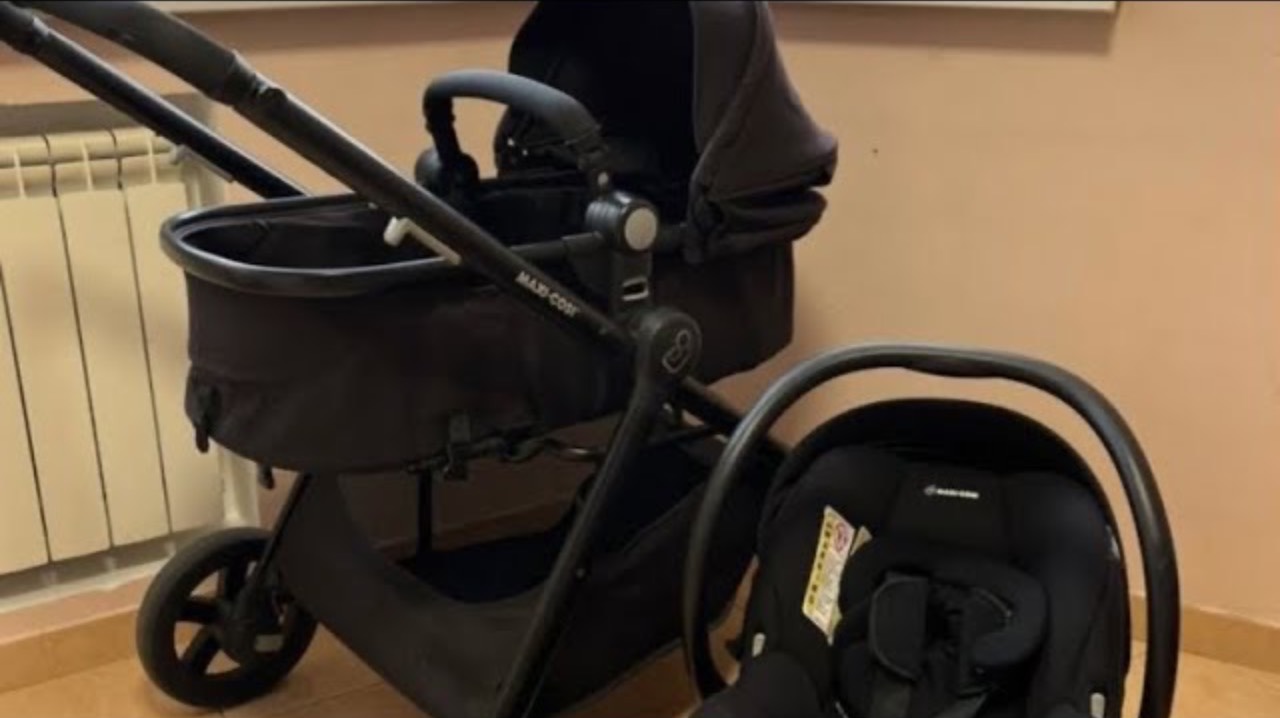 Коляска Maxi Cosi 3 в 1