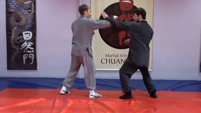 Школа китайских боевых искусств 