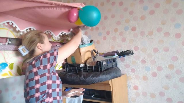 Уборка и расхламление балкона. Поккупки канцелярии к школе