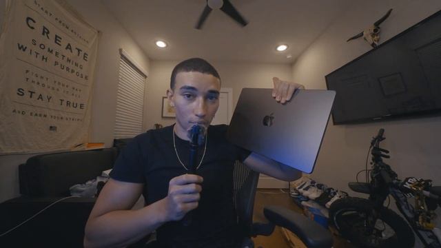 ASMR Unboxing: New Macbook Pro M3 Revealed!