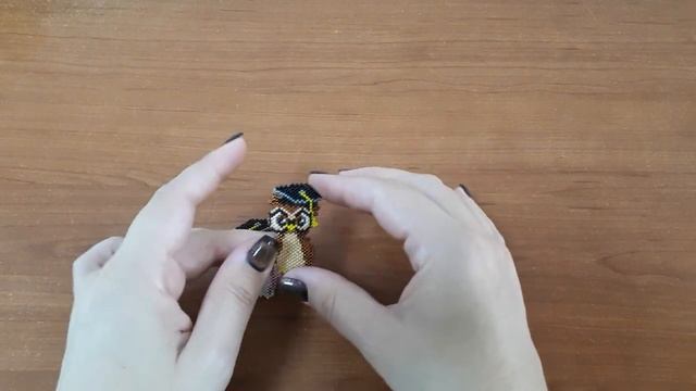 Мудрая птица. Брошь 