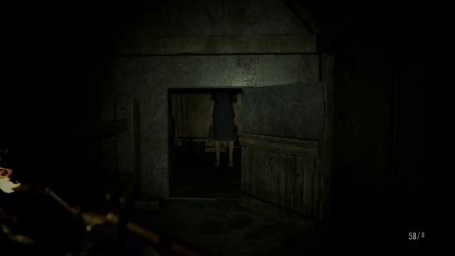 Комната современной школьницы Resident Evil 7 Biohazard 