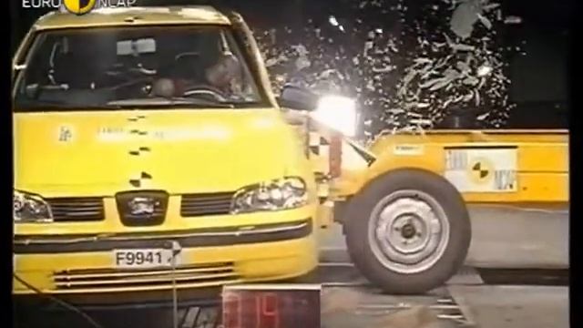 Euro NCAP _ Seat Ibiza _ 2000 _ Crash Test