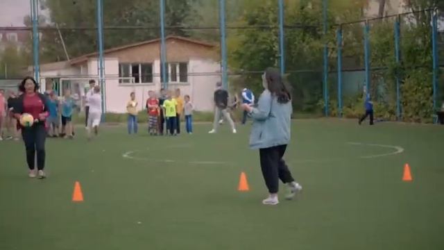 Столичные волонтеры посетили Центр поддержки детей