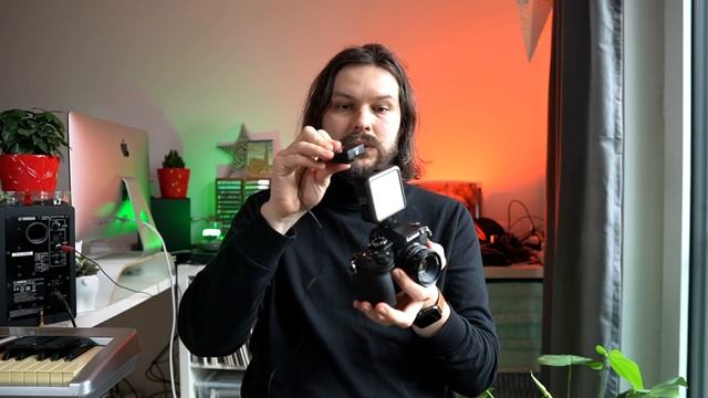 Компактный RGB свет Ulanzi VL49 и VL15