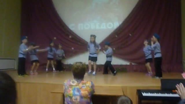 Танец Увольнительнаяконкурс между садами г Задонск 1