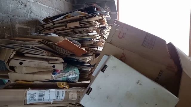 Результаты ночного сталка , картон , металл , добил 100 кг в копилку.