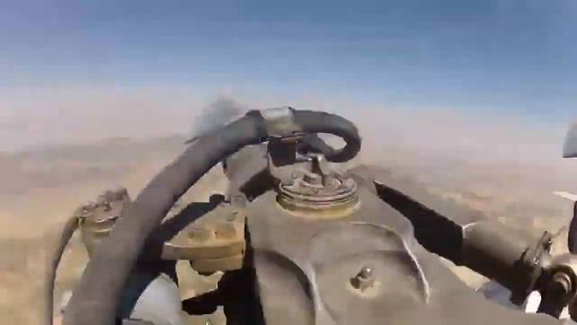 Работа в полете лопасти несущего винта Ми-8 /In-flight Operation Of The Main Rotor Blade Of The Mi-