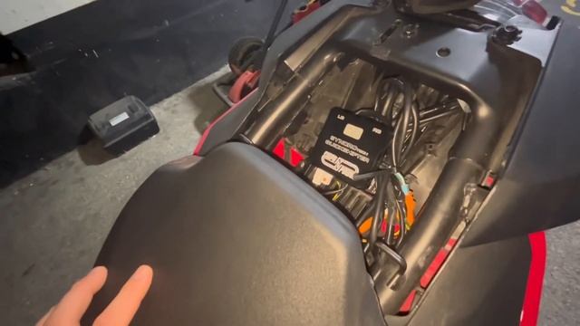 Honda CBR 650R - Quick Shifting