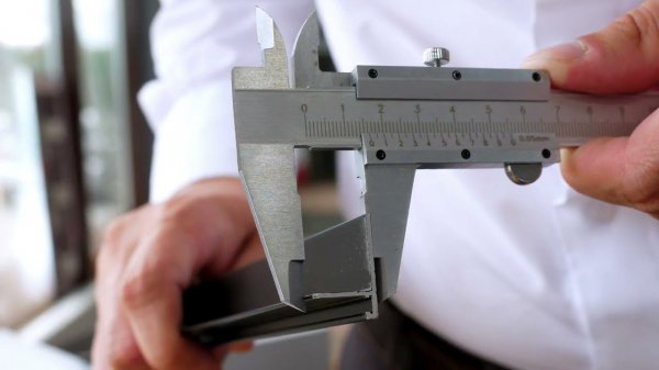 Микроплинтус MSAPL 02.2700.15 Анод черный