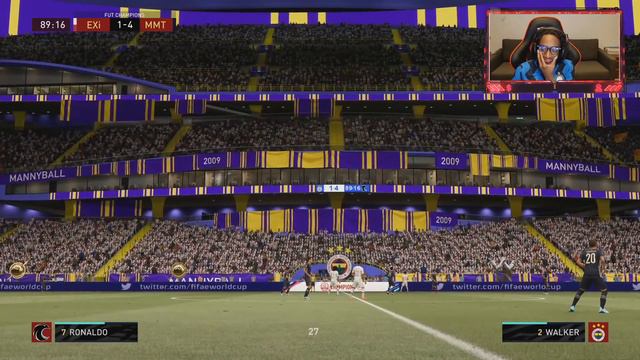WE SPENT 240K FIFA POINTS ON THE TOTY MIDFIELDERS AND GOT...😲👀💲