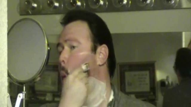 Shaving With A Gillette Tech DE Safety Razor