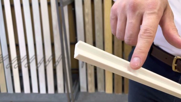 Молдинг из полистирола высокой плотности HI WOOD LB20 20мм х 10мм х 2,0м.