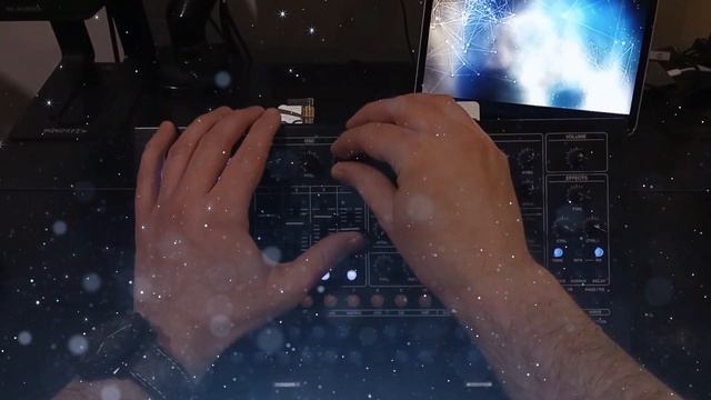 Roland SH-4D - Ambient - Lost Over Time