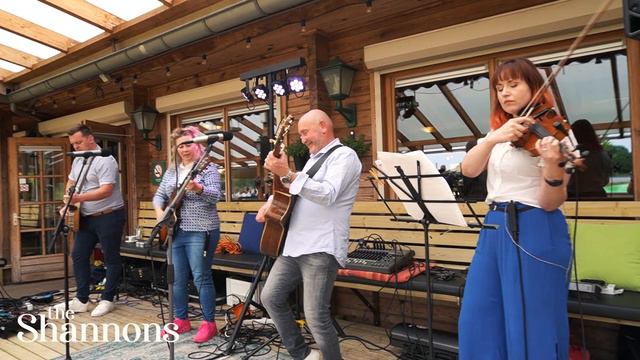 Watch Me Play Violin In A Folk Band! 🎻