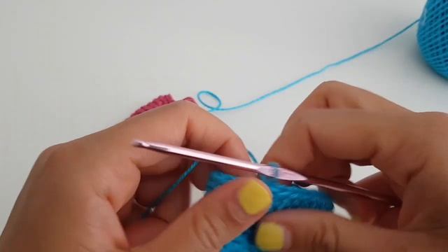 How To Crochet A Cute Mini Bag Amigurumi: Step-by-Step Tutorial For Beginners!