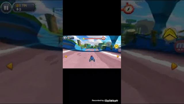 Играю в энгри бердс гоу