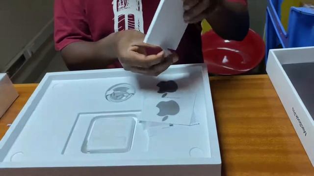 MacBook Pro 2019 16inch - Unboxing