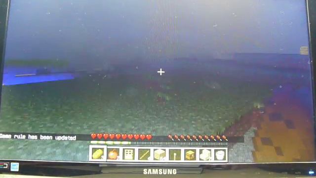 Что нужно писать в чат/команды чтоб все вещи после гибели остались у вас