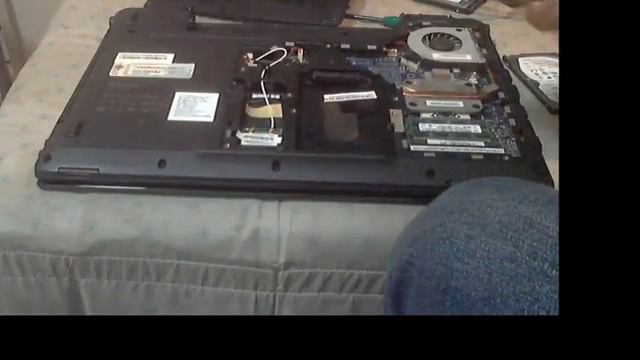 Lenovo G560e　HDD換装