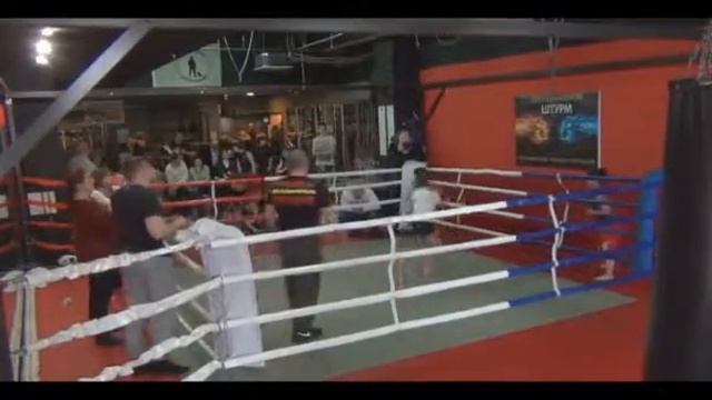 бой Колобов Кирил   Кабалия Иосиф   ММА, открытый ринг в клубе Штурм 23 02 2017