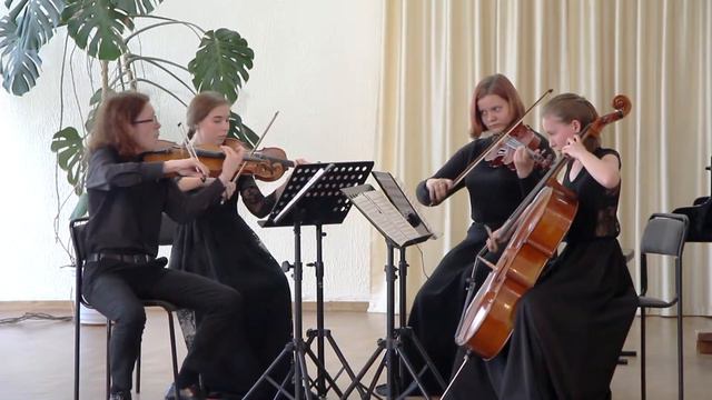 06 Э  Григ, Квартет соль минор, 1 часть