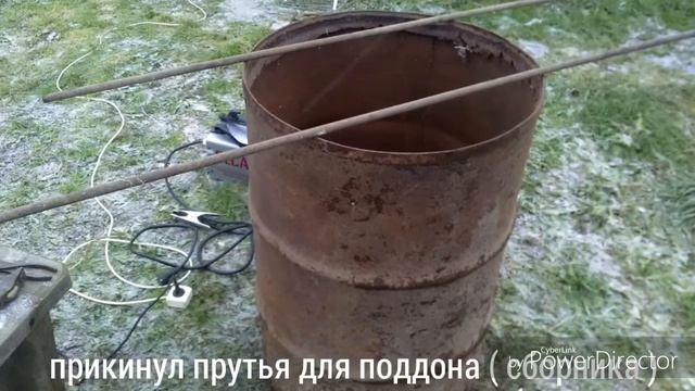 Коптильня из старой бочки