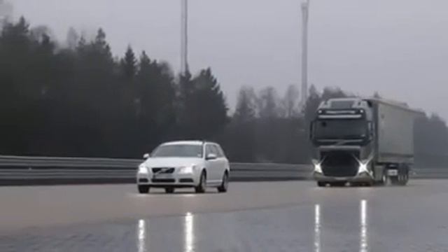 Volvo Truck - Smart Brakes