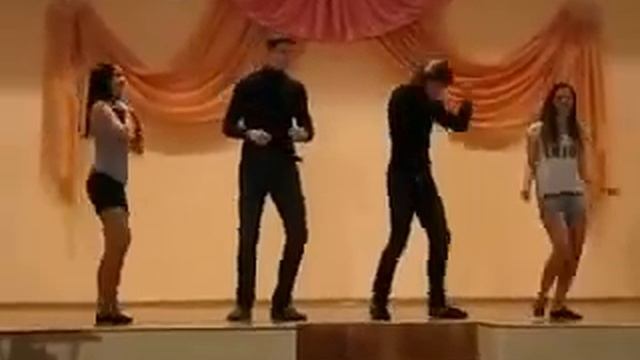 Даги танцуют носа