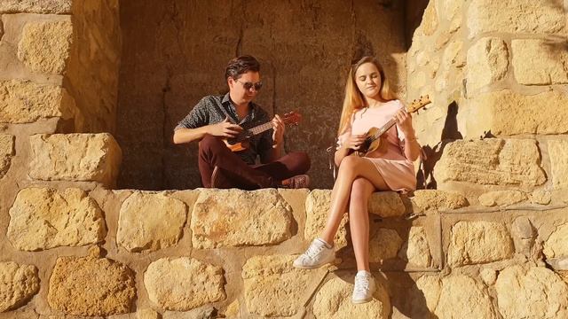 The Kids Aren't Alright (The Offspring) - Ukelele Cover - Thomas Zwijsen & Wiktoria Krawczyk