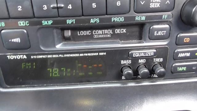 TOYOTA SPRINTER MARINO/CERES.   РЕДКАЯ ШТАТНАЯ МАГНИТОЛА ! 86120-2A231.