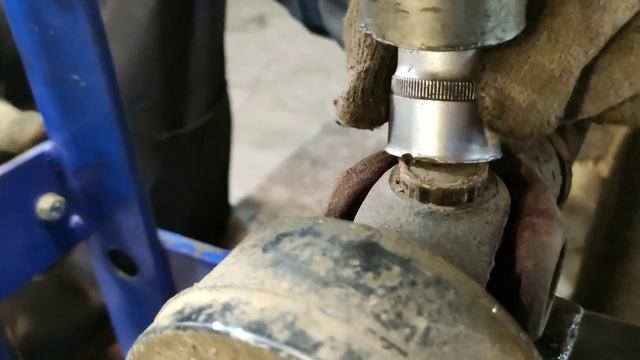 Установка авто компонентов: зеркала, сиденья, подвеска