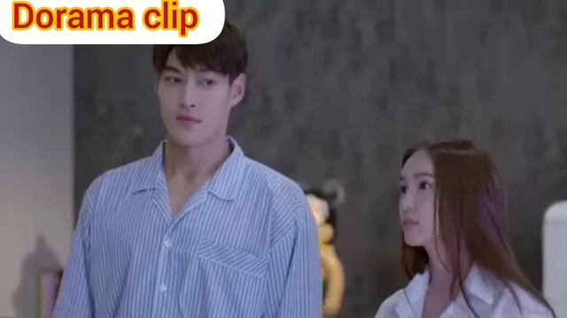 Она  только  её  слушает  Лакорон  Сверкающая Жемчужина