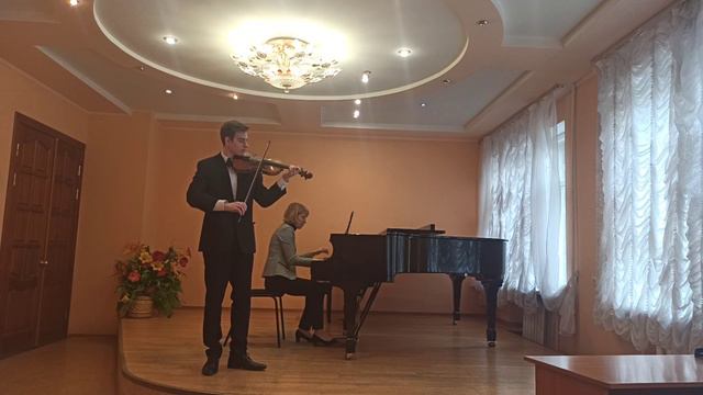 Ф.Крейслер Сицилиана и Ригодон - Игорь Бондарчук.