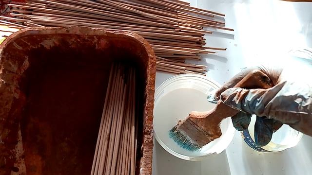 Обработка трубочек лак+вода